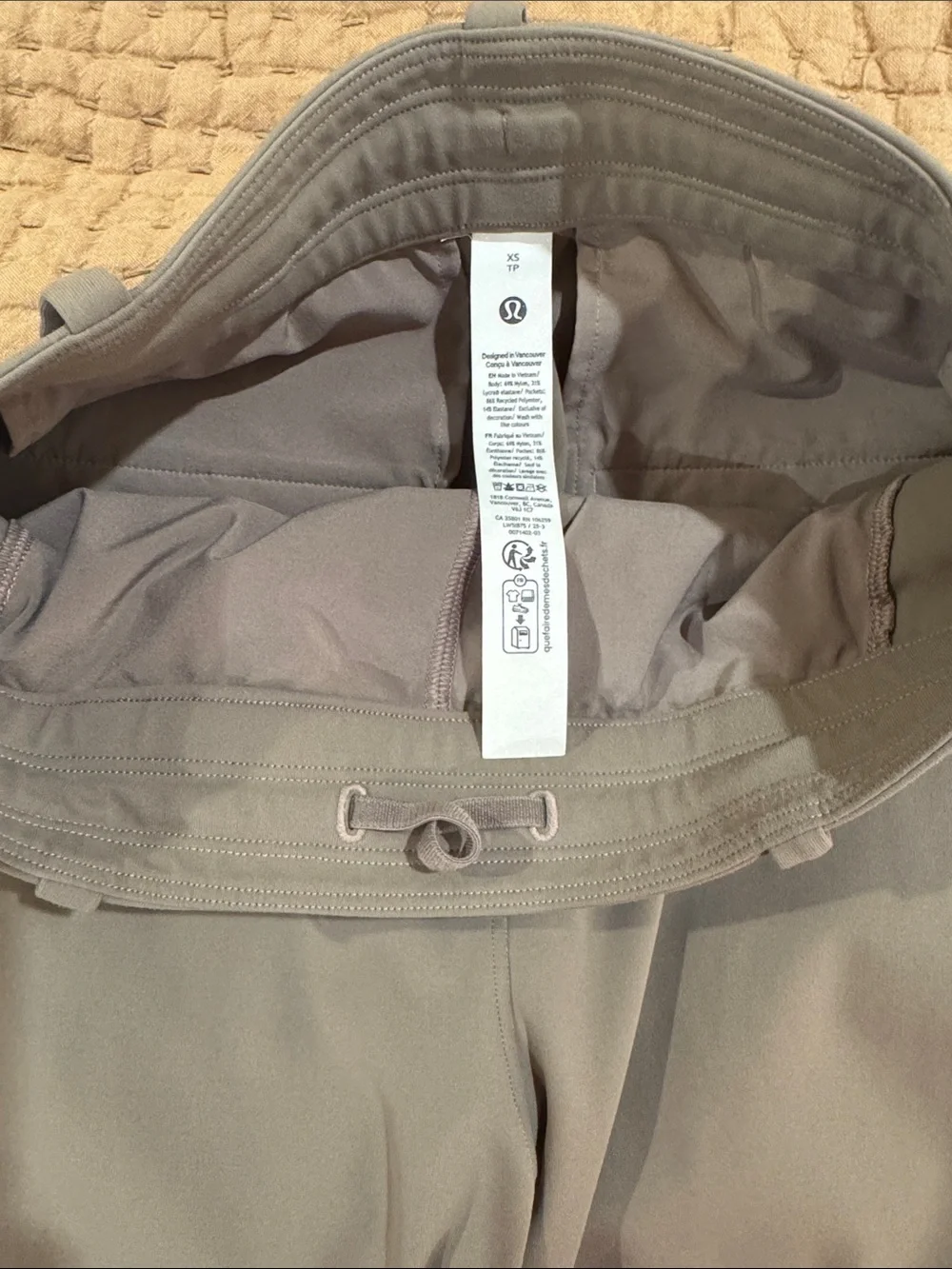 Lululemon Daydrift High-Rise Straight-Leg Trouser *Regular Length XS - Picture 6 of 8